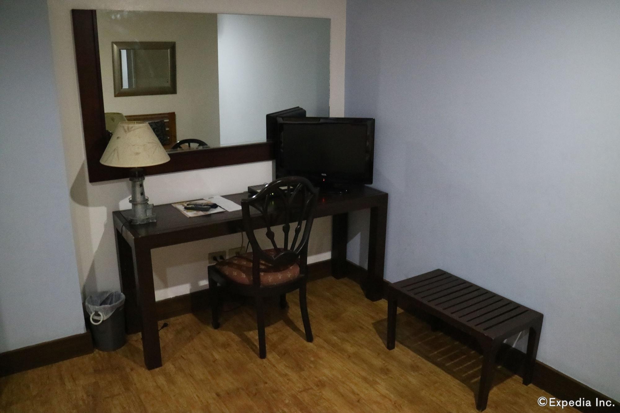 Urban Inn Iloilo Экстерьер фото