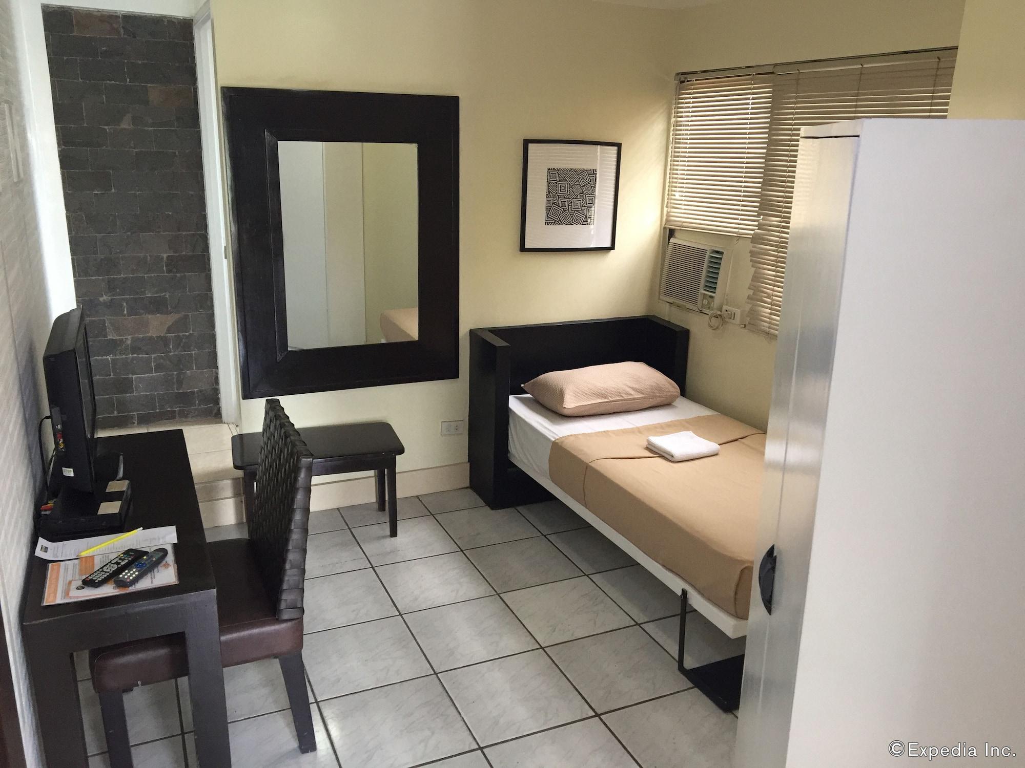 Urban Inn Iloilo Экстерьер фото