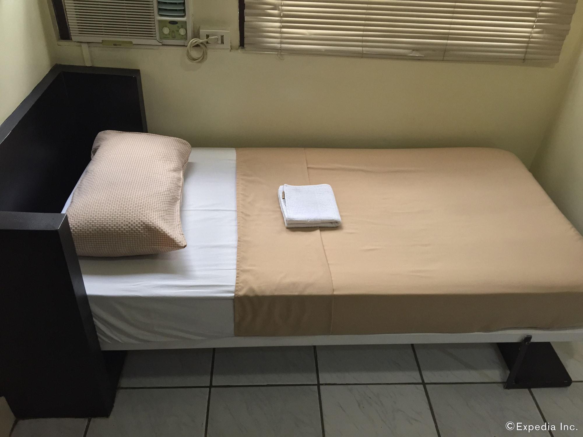 Urban Inn Iloilo Экстерьер фото