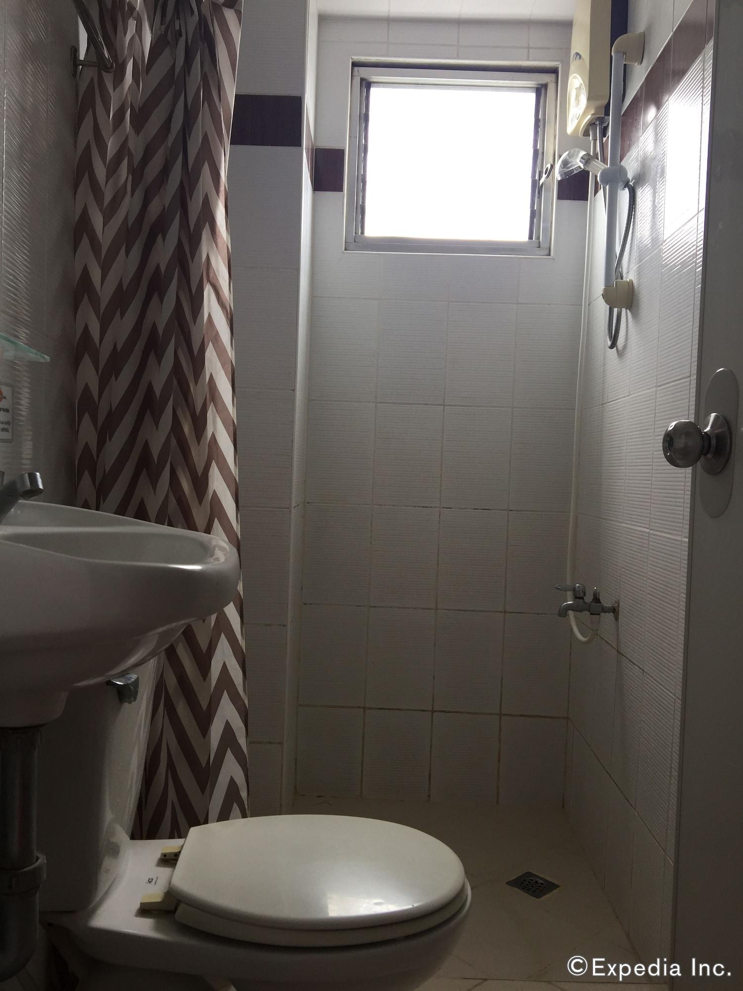 Urban Inn Iloilo Экстерьер фото