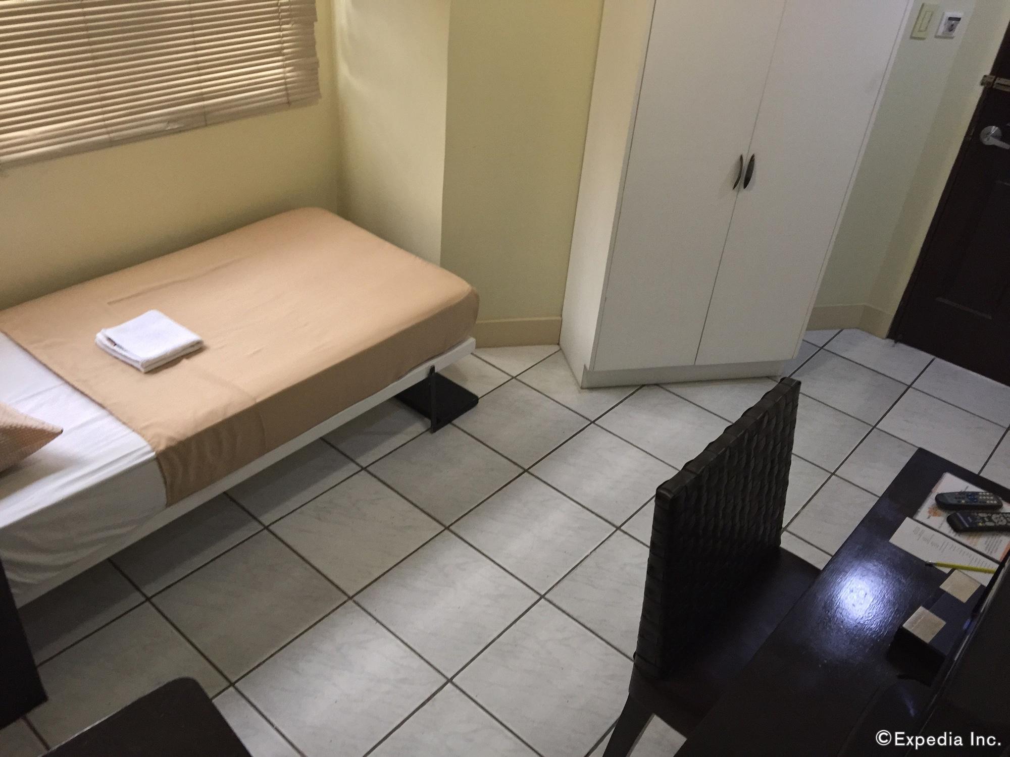 Urban Inn Iloilo Экстерьер фото