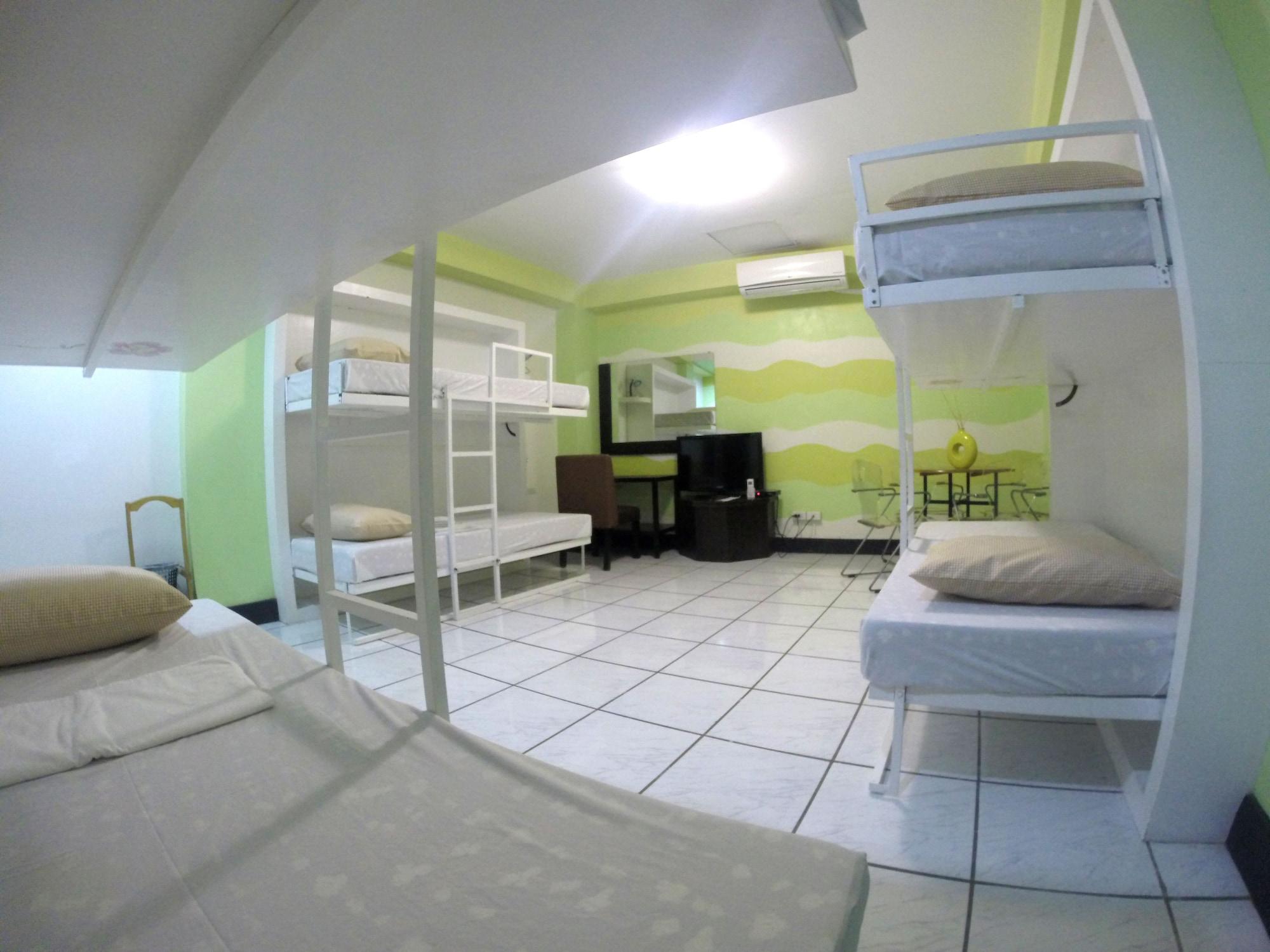 Urban Inn Iloilo Экстерьер фото