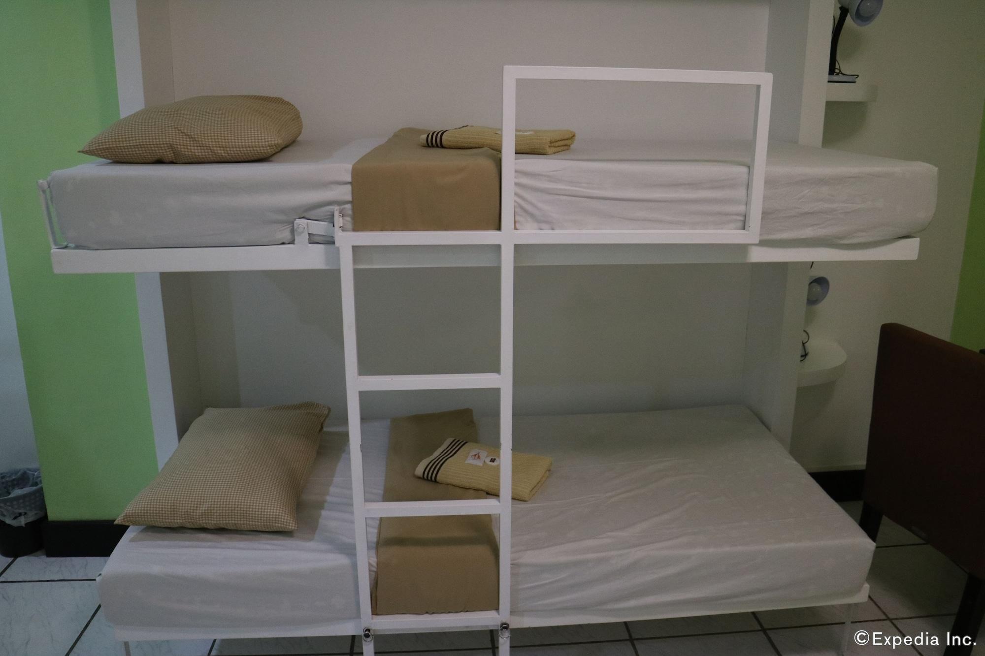 Urban Inn Iloilo Экстерьер фото