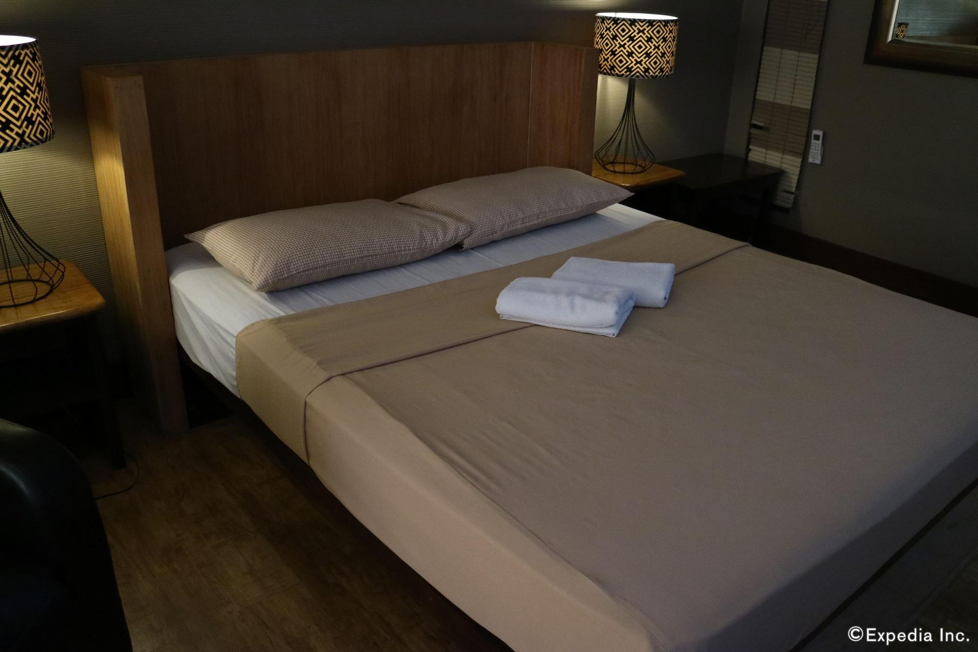 Urban Inn Iloilo Экстерьер фото