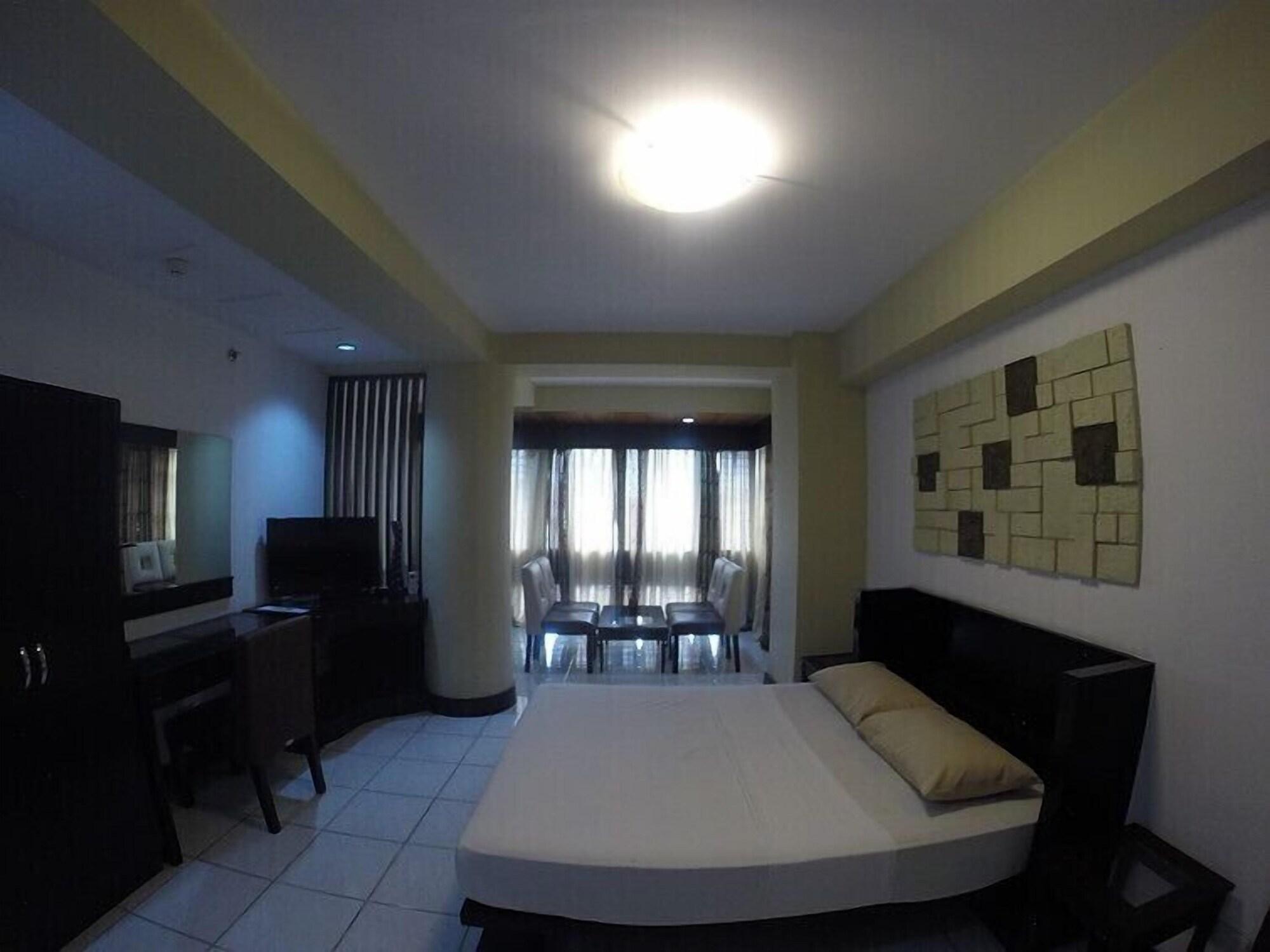 Urban Inn Iloilo Экстерьер фото